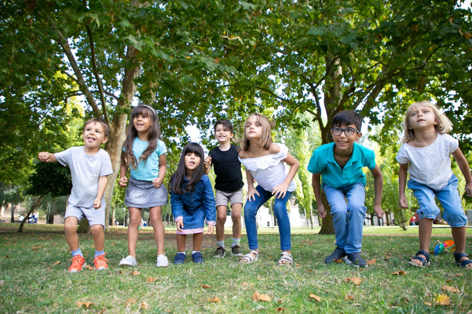 Colonie de vacances Cap Océan jeux collectifs en plein air